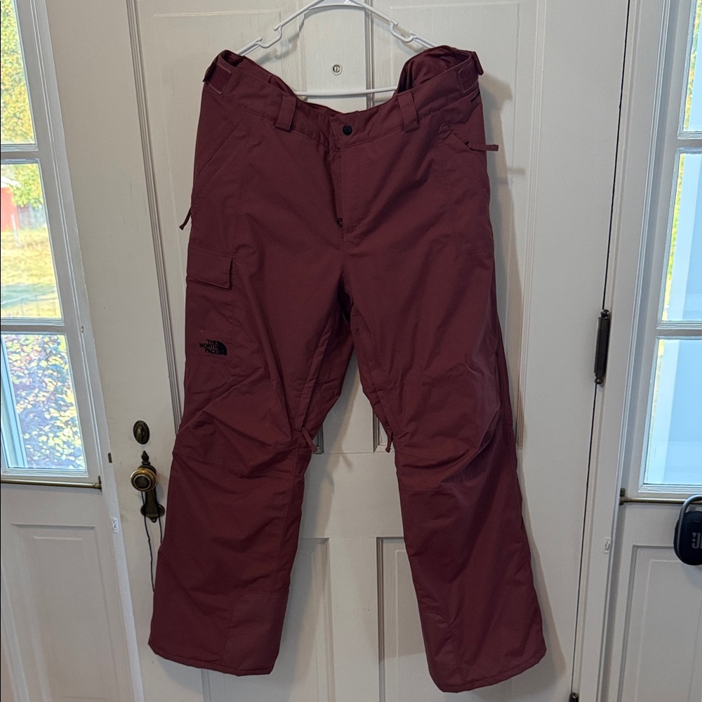 Women’s The North Face freedom insulated ski pants XXL Burdundy/wine color